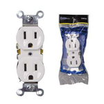 Toma doble con tierra blanco (U03-WHITE) Toma doble con tierra blanco (U03-WHITE)